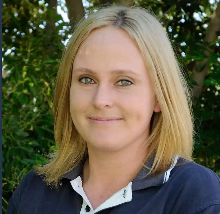 Amber, Centre Director
